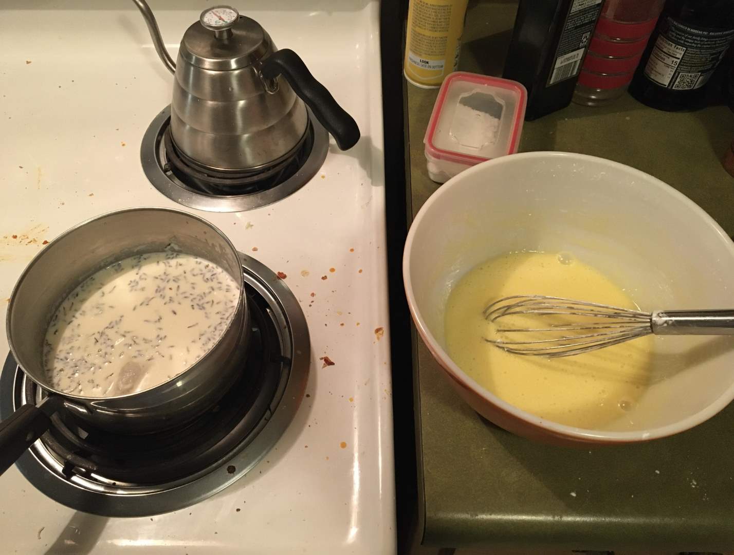 The creamy tea with lavender